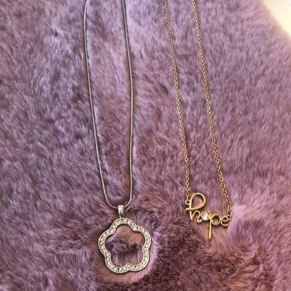 Premier Design short necklace set (2 necklaces)